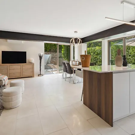 House A C 3bd 6p - Garden & Pool St-tropez Apartamento